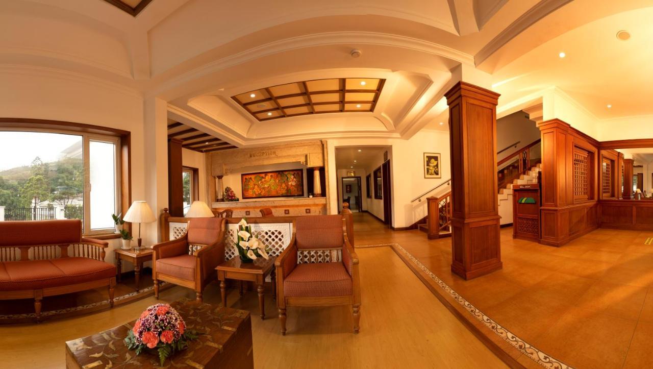 Отель Issacs Residency Муннар Экстерьер фото